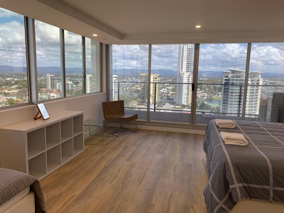 The Penthouses Apartments Gold Coast Exterior photo